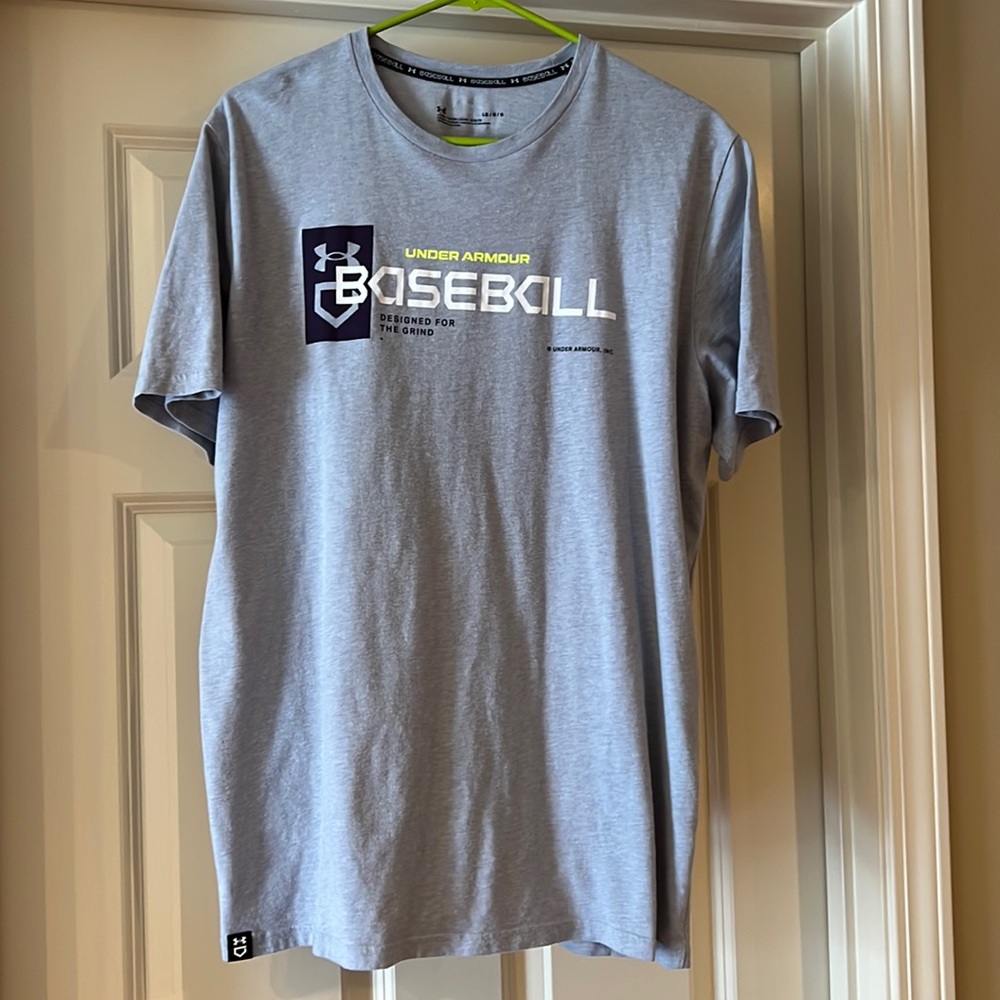 Mens Under Armour Baseball short sleeve t-shirt